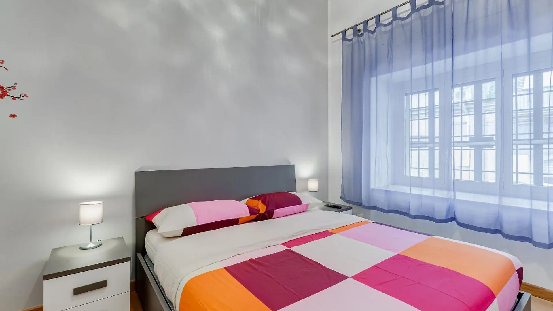 3-Bedroom Home Near Trastevere Station Rome 0*,  Italy